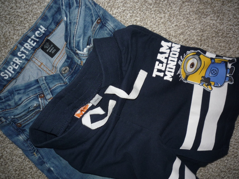 Džínové a balvněné kraťasy vel 134 - 3