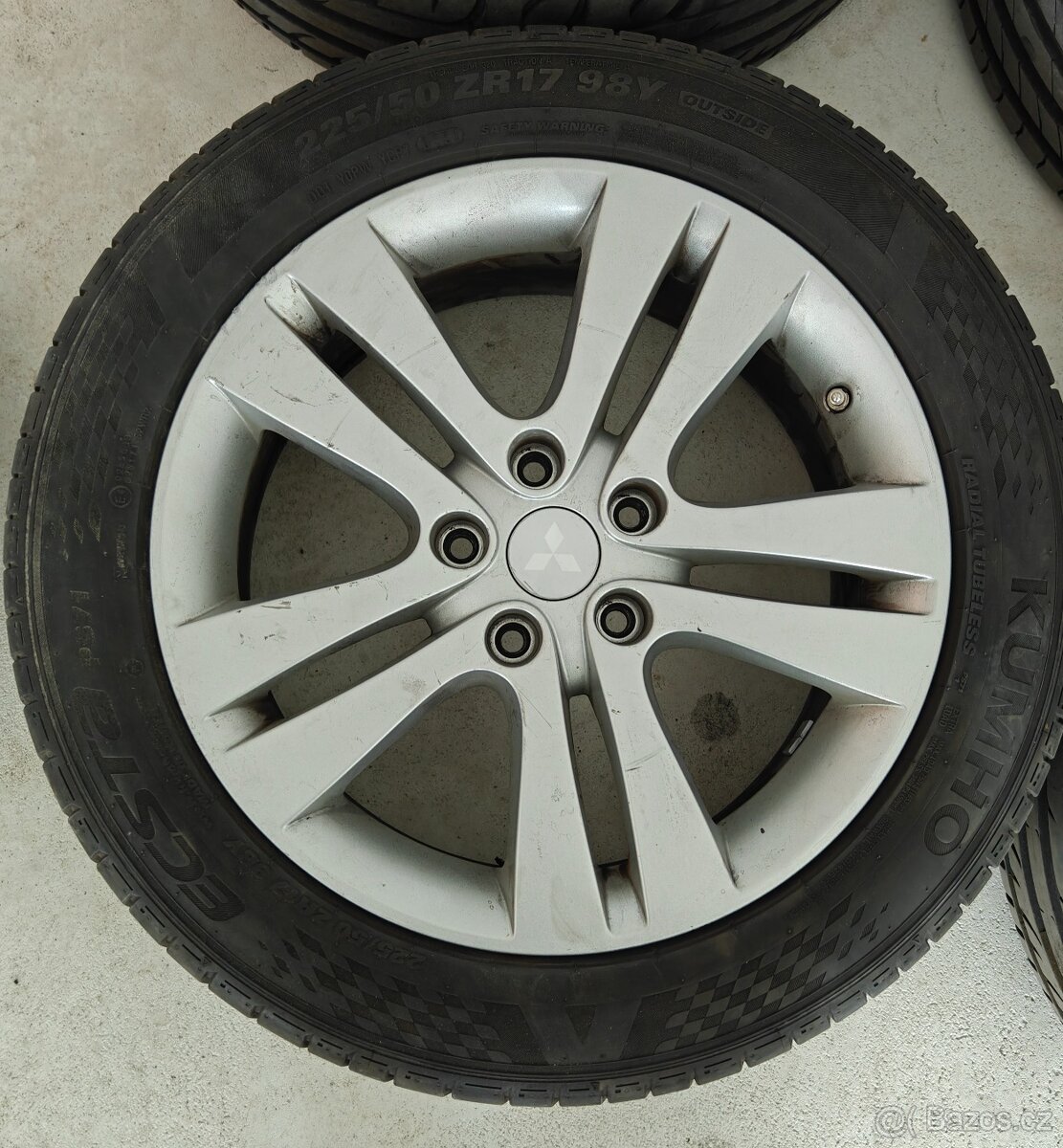 5114,3mm, pneu 225/50 R17 - 3