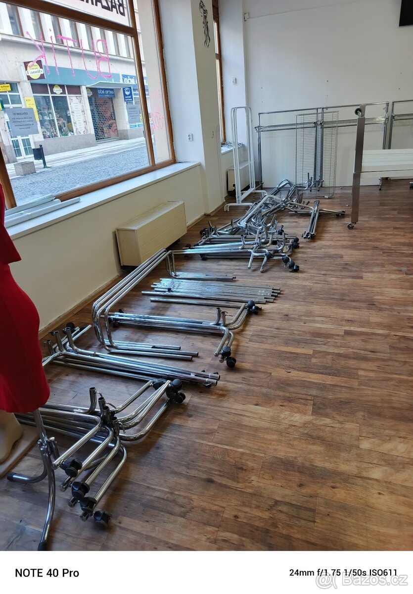 Prodej vybavení obchodu - 3