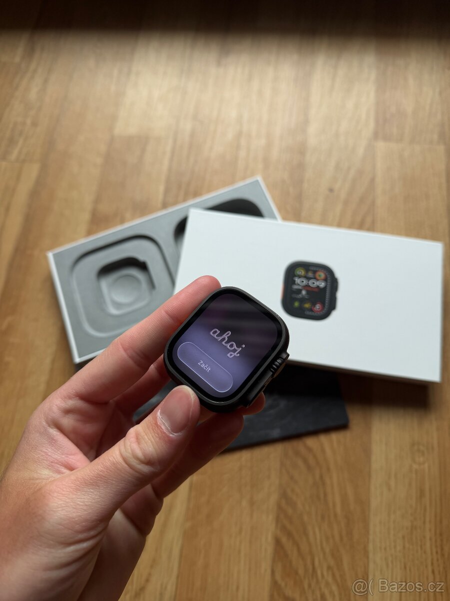 Apple Watch Ultra 2 49mm černé - 3