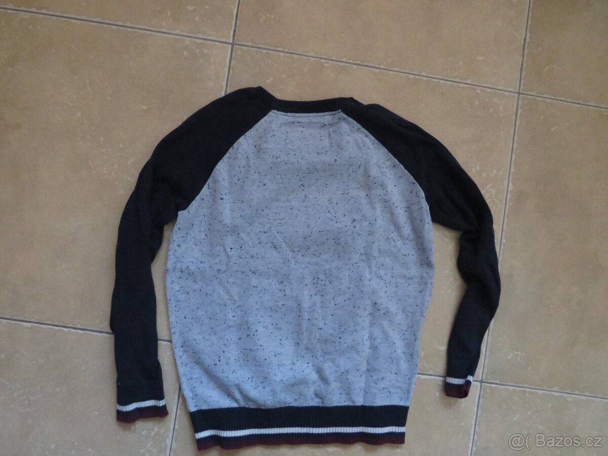 Svetr - 3