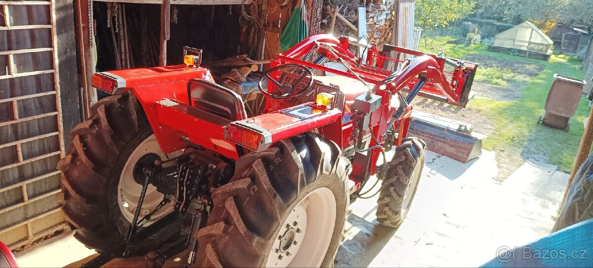 Yanmar - 3