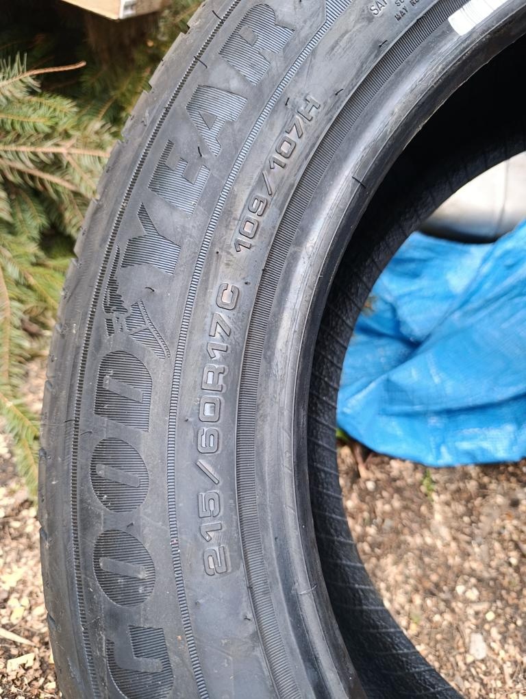 letní pneu 215/60/17 C GoodYEAR Efficientgrip cargo 2 - 3