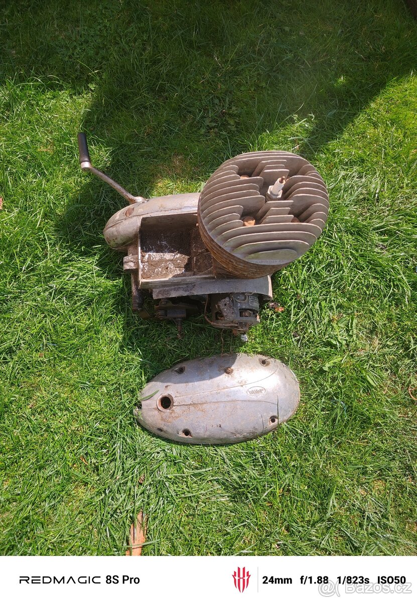 Motor Jawa 250/590 - 3