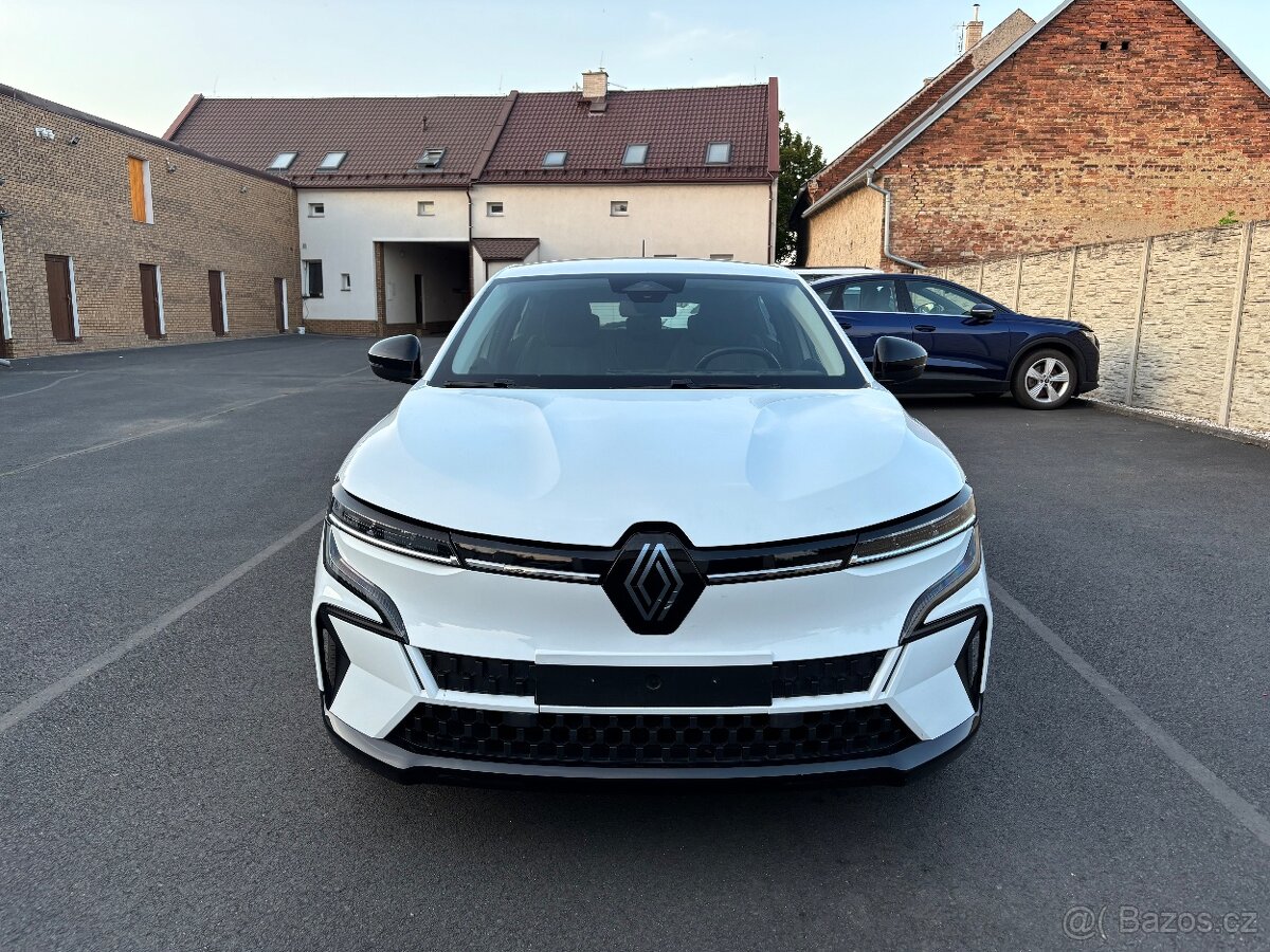 RENAULT MEGANE E-TECH Electric rv.2022 - 3