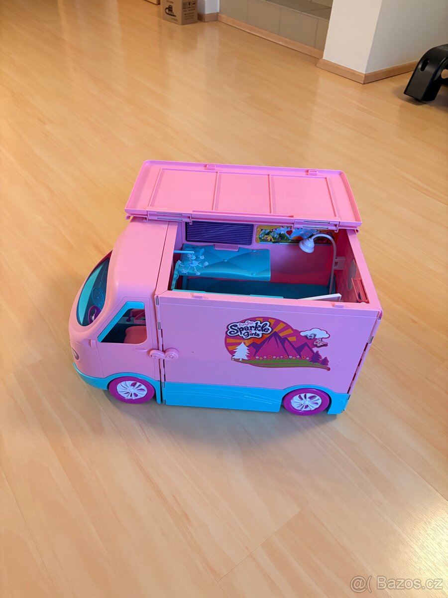 Růžový karavan pro Barbie - 3