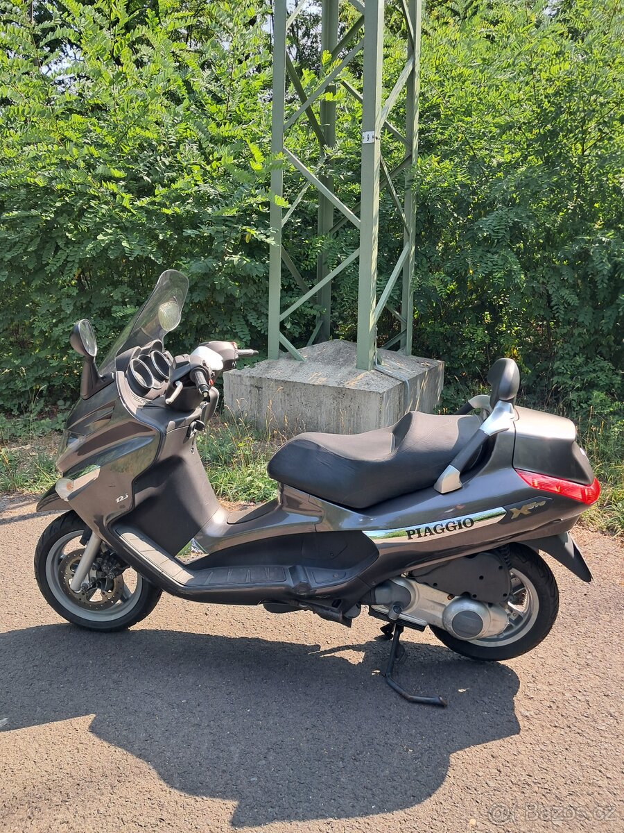 Piaggio 125 X EVO - 3
