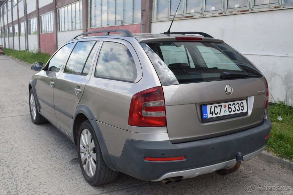 Škoda Octavia scout - 3