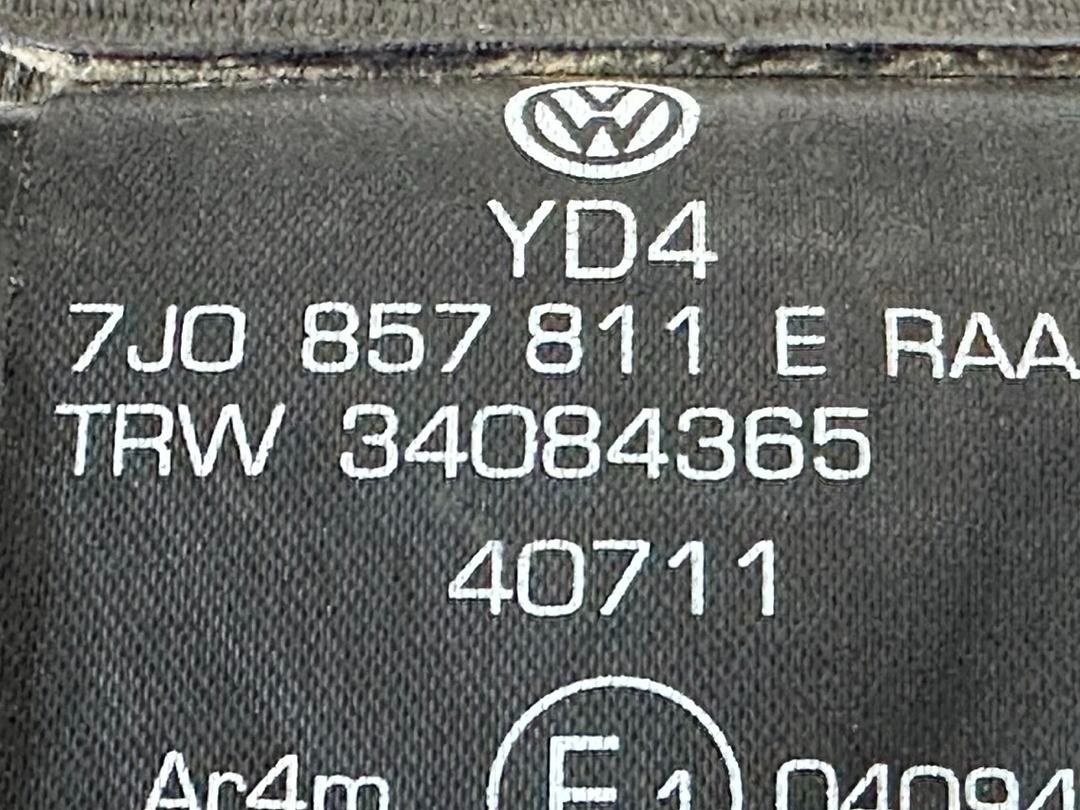 Levý zadní pás 7J0857811E VW Transporter T5 7J FL r.v. 2011 - 3
