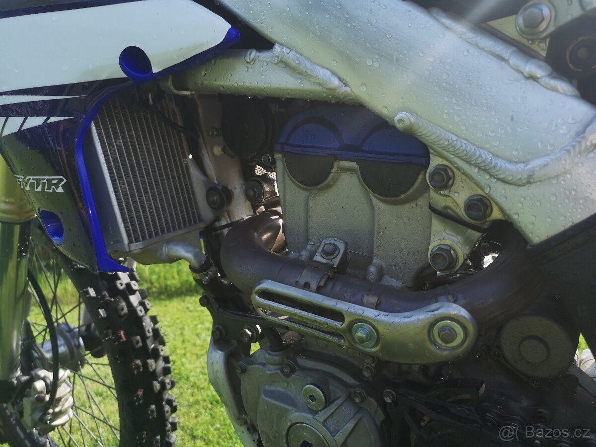 Yamaha yz 250f 2019 se startérem.