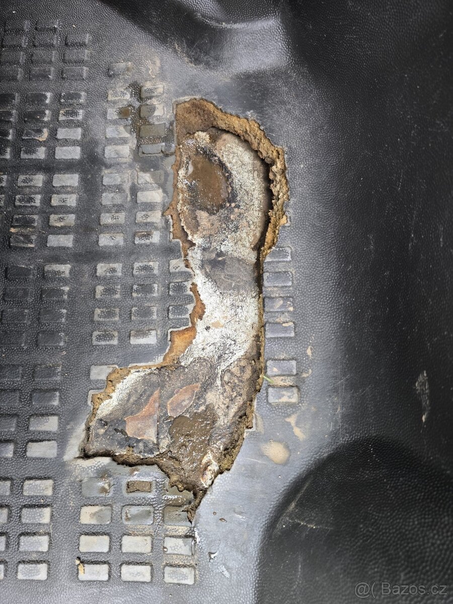 Nissan Cabstar NT400 - 3