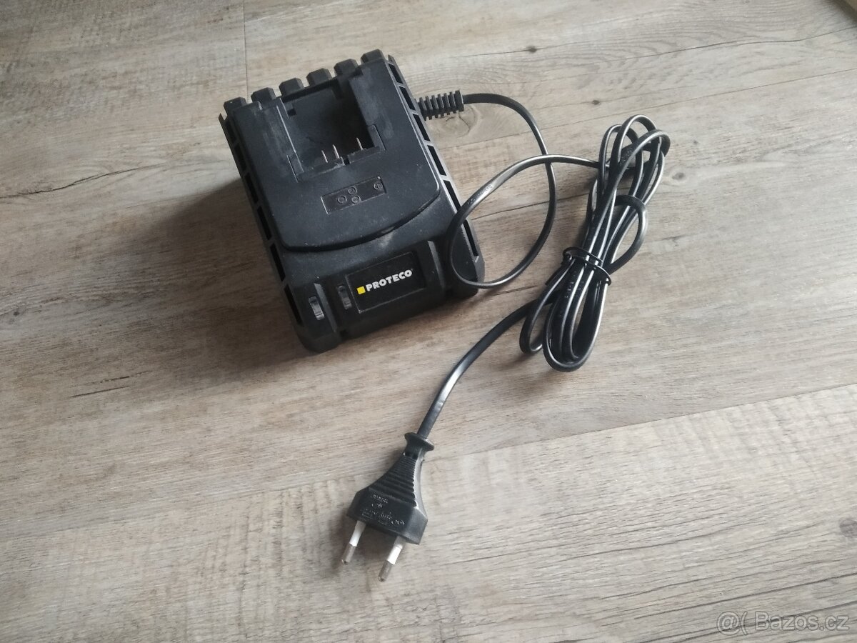 Nabíječka PROTECO 51.99-NAB-20-2000 a baterie - 3