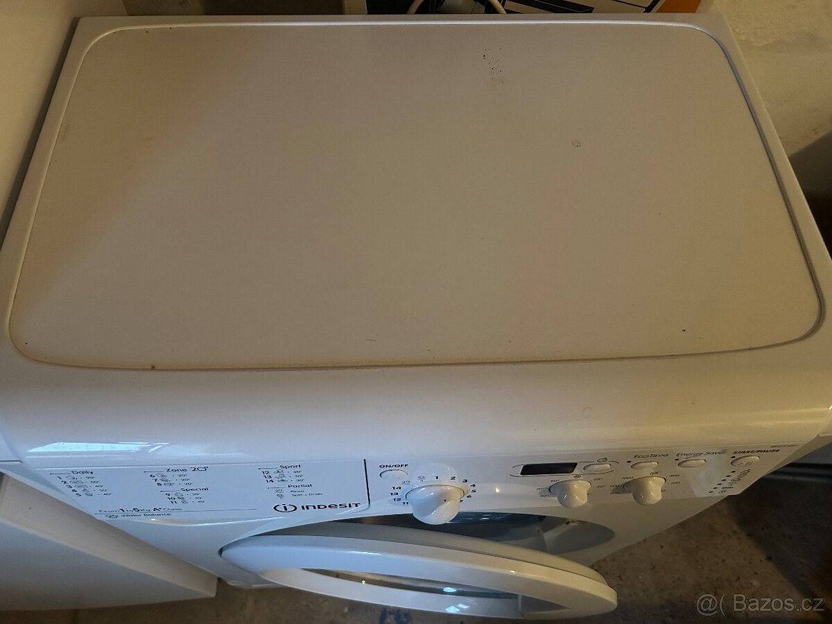 Pračka Indesit - 3