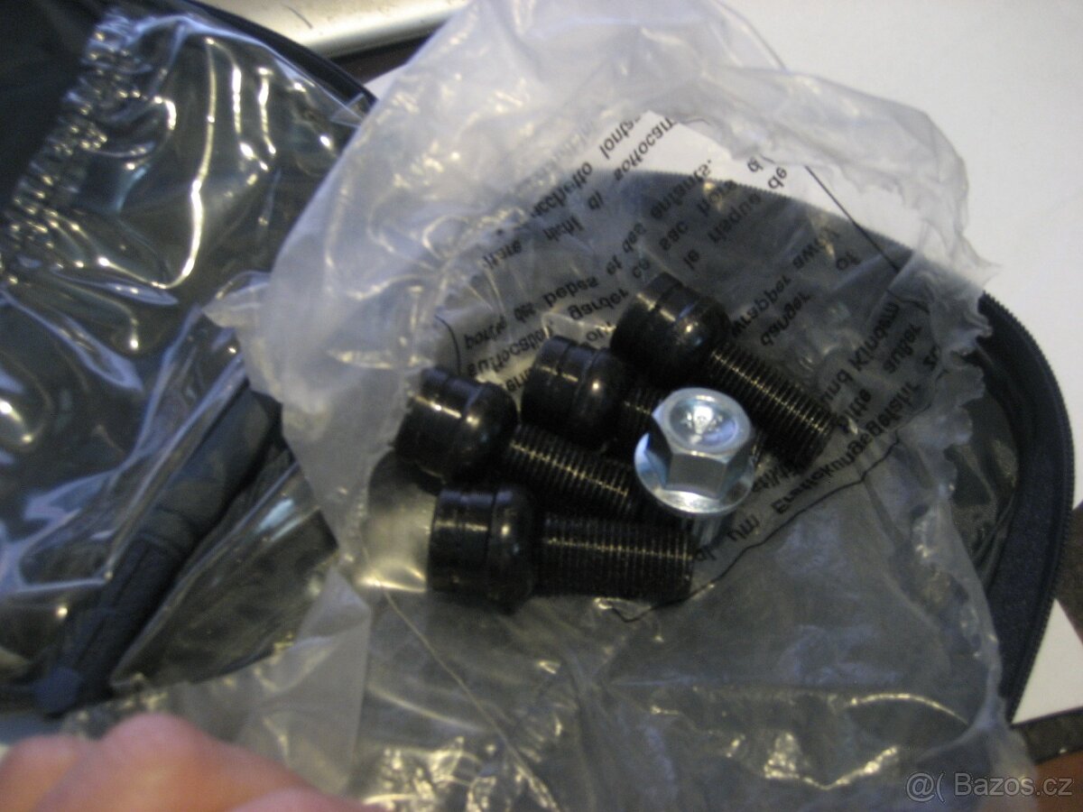 pojistné šrouby - 3