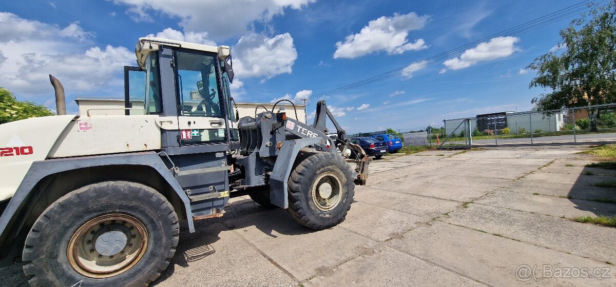 Kolový nakladač TEREX TL 210 - 3