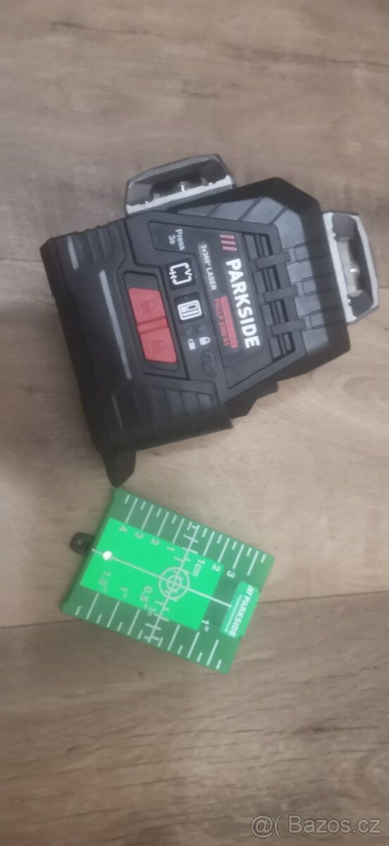 Aku leaser peformance V20 v kufru - 3