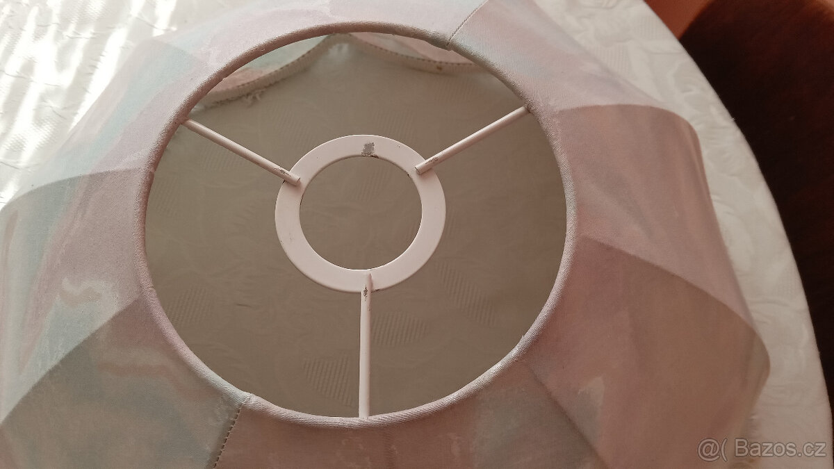 Prodám použité látkové stínidlo s třásněmi. - 3