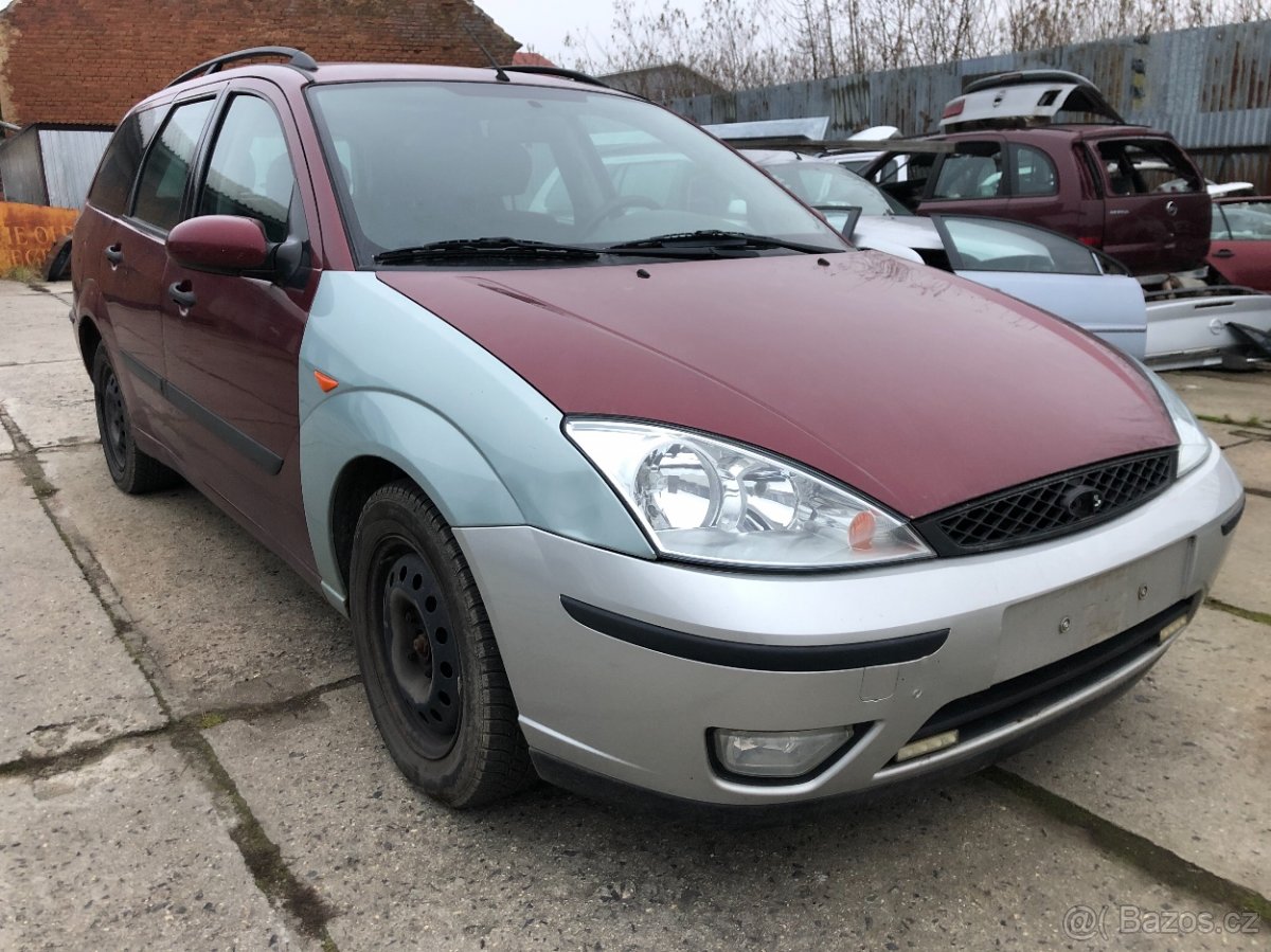 Ford Focus kombi světlo nárazník zrcátko - 3