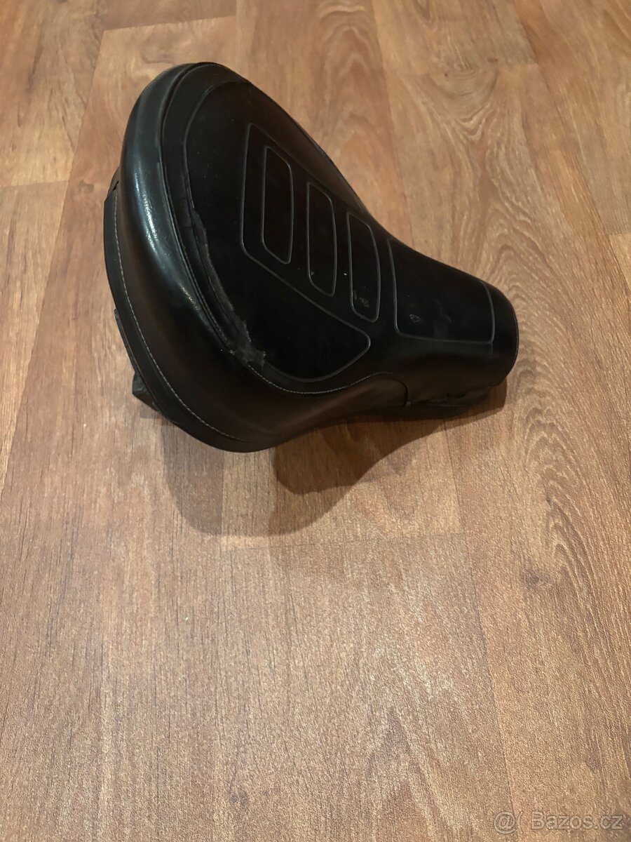 Sedlo Babetta 210 - 3