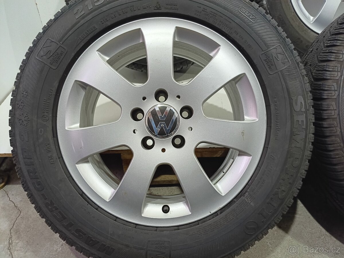 Zimní alu sada Tiguan 5x112 R16 ET33 pneu 215/65/16 Semperit - 3