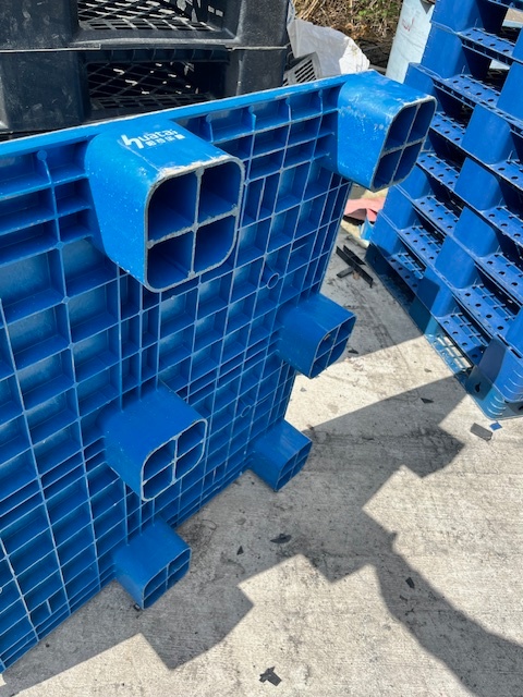 Plastová paleta, hladká, MODRÁ - 3