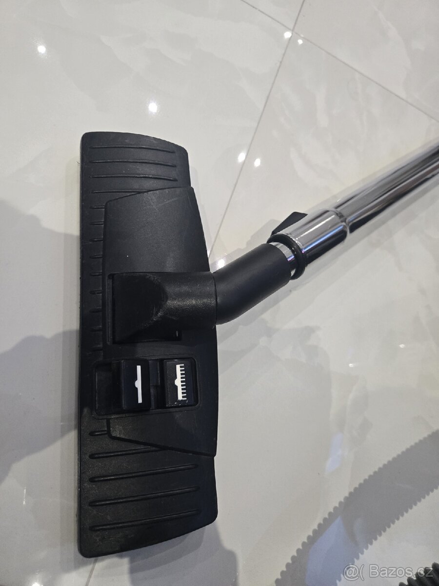 Vysavač Vax 7151 - 3