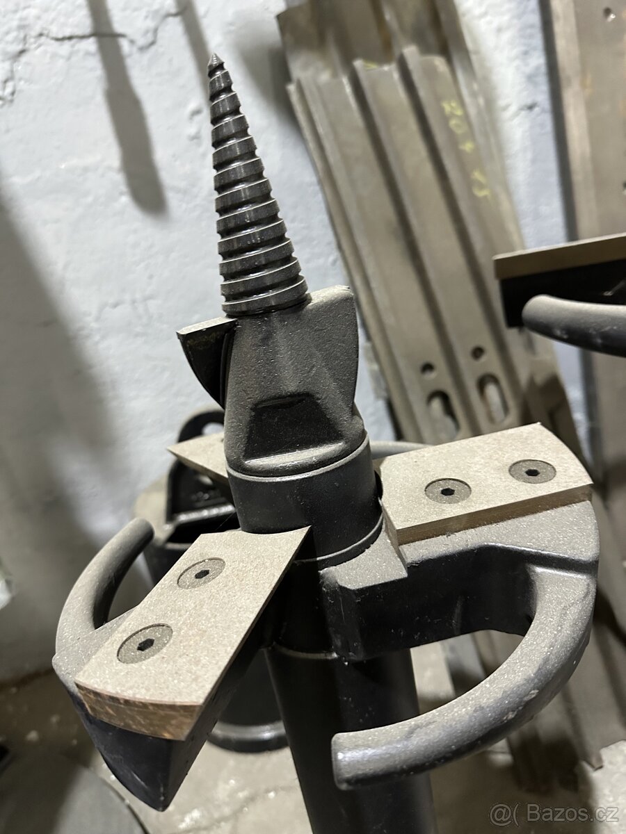 Vrtací jednotka + pařezová fréza na bagr - 3