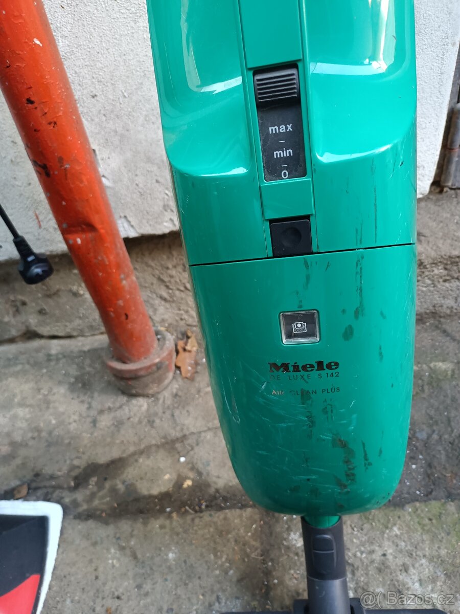 Parní mop+ vysavač - 3