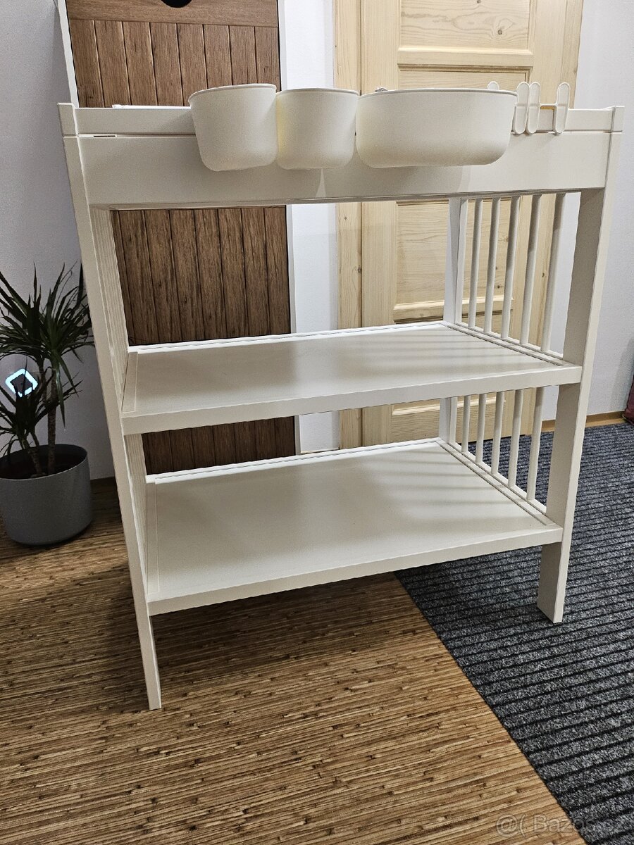 Přebalovací pult - 3