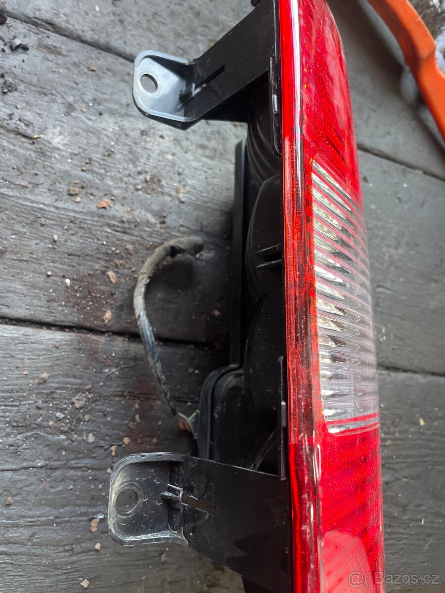 Zadní světla vw Caddy - 3