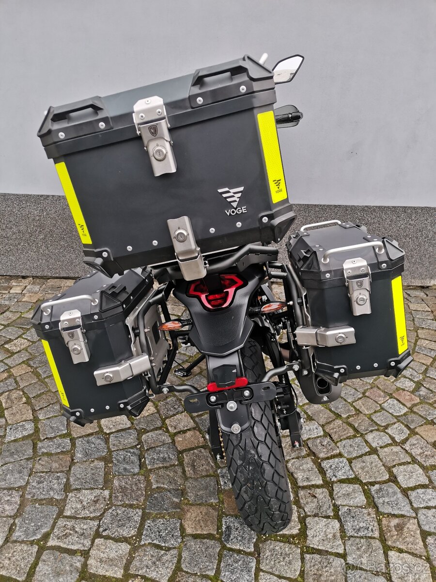 Voge 300 - 3