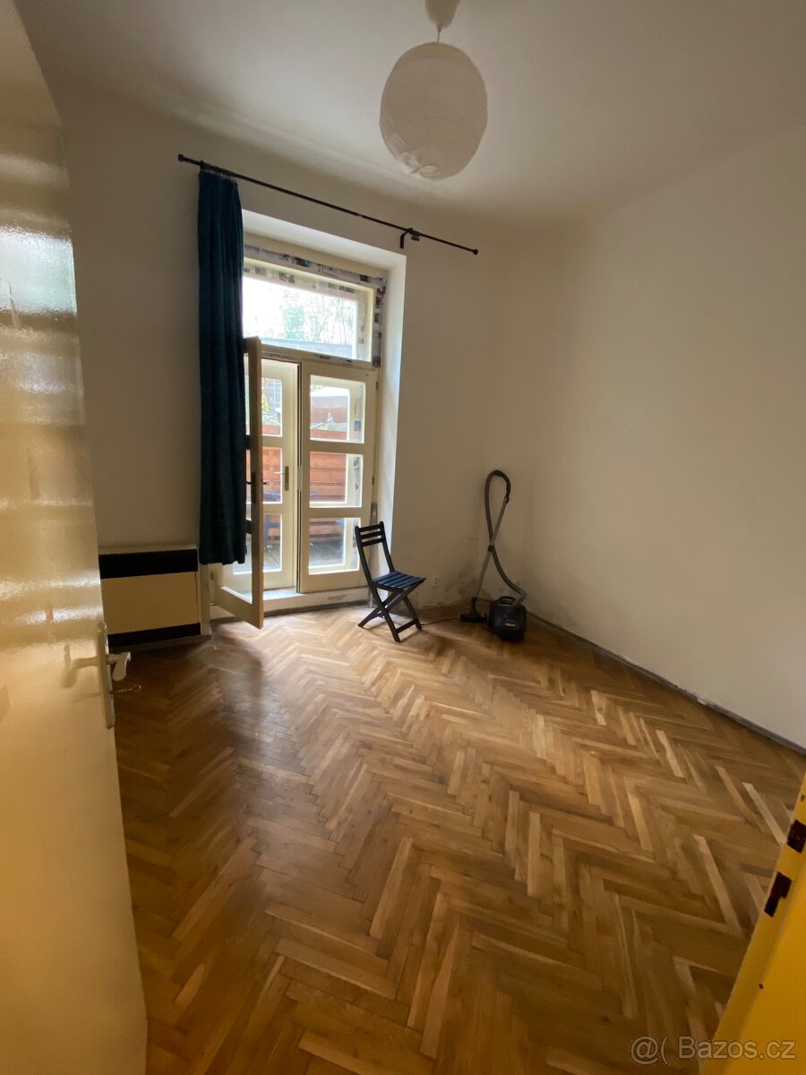 Pronájem garsonky-Vinohrady - 3