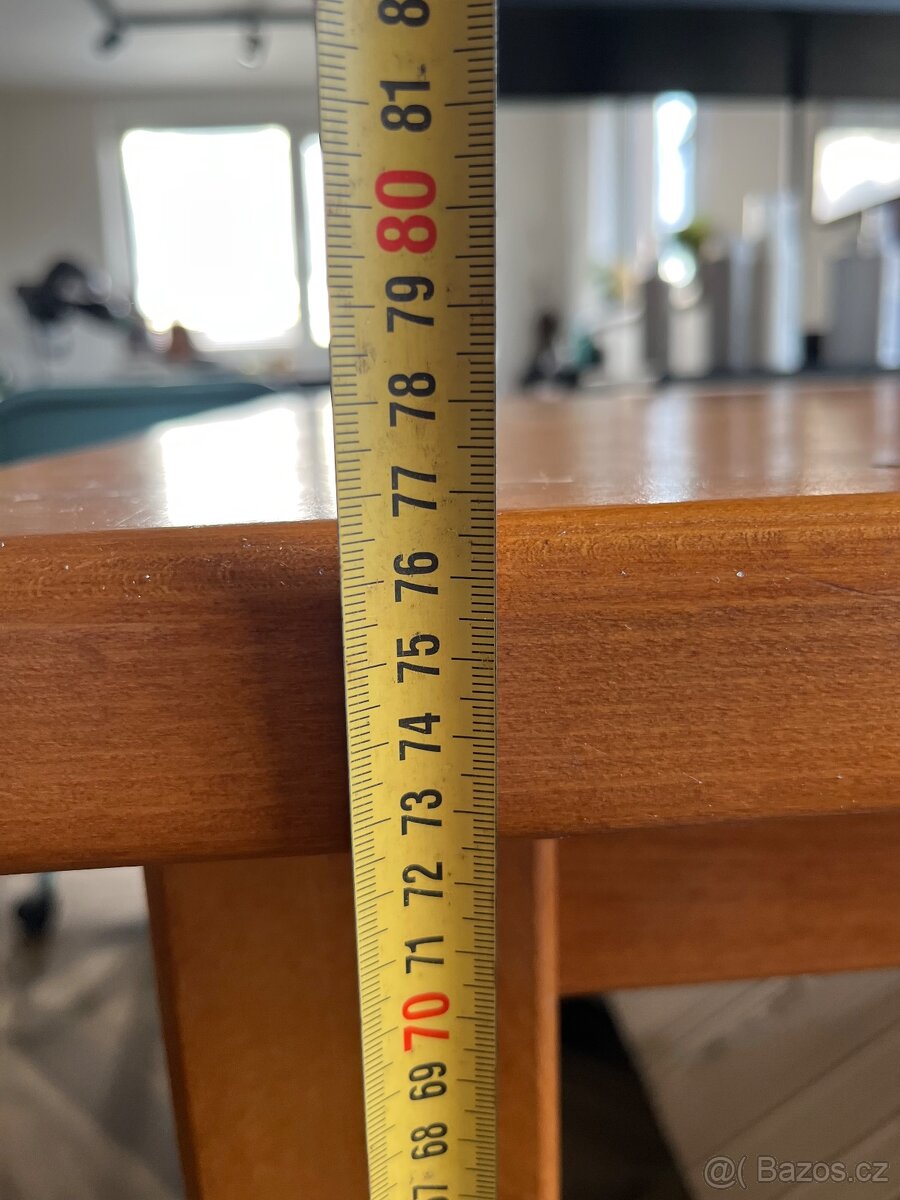 Jídelní stůl - 3