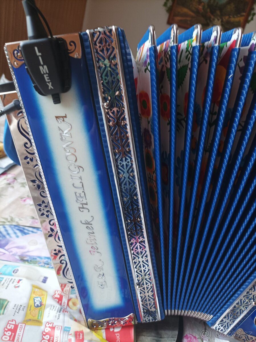 Heligonka Jelínek včetně elektroniky - 3