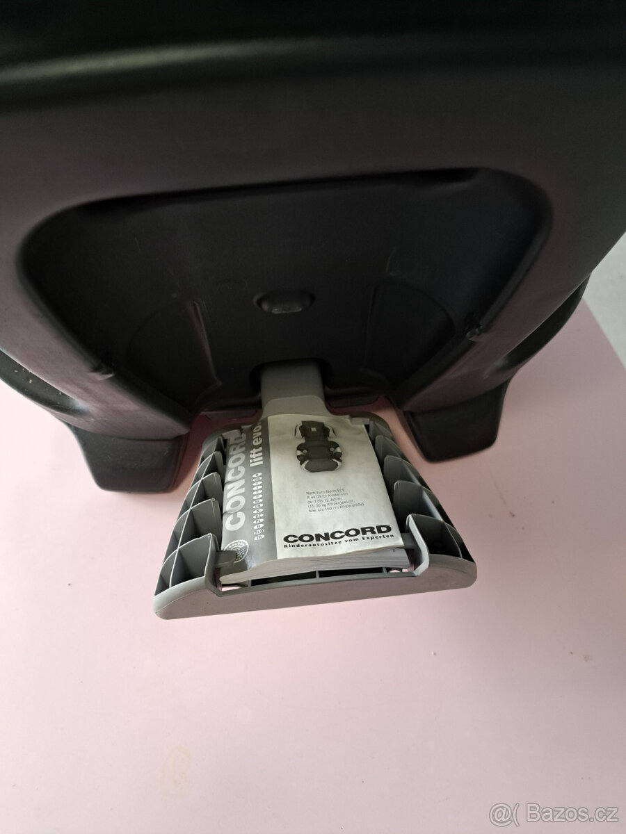 Autosedacka Concord - 3