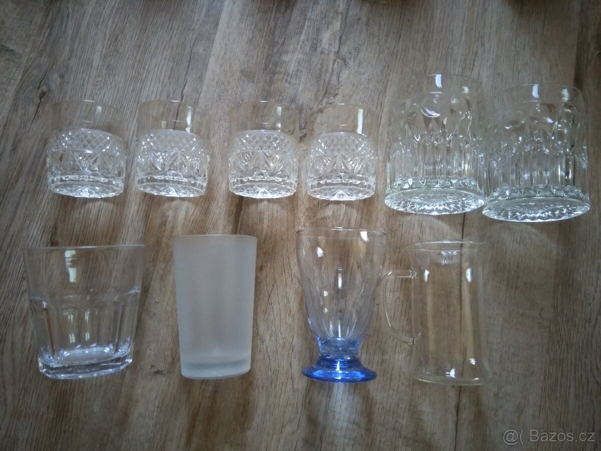 Mísa, dóza, slánka, hrnky, sklenice/ vše 300,- - 3