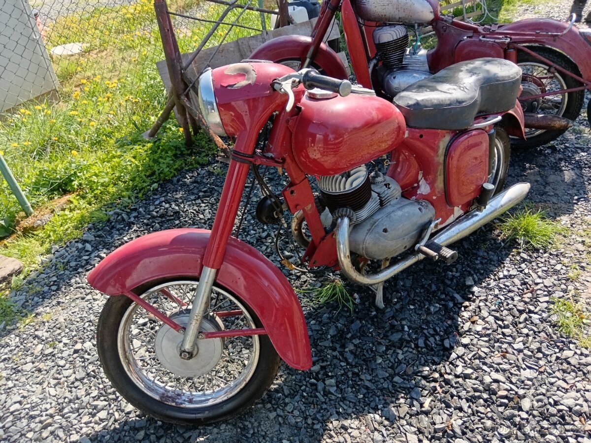 Jawa 250 kejvačka - 3