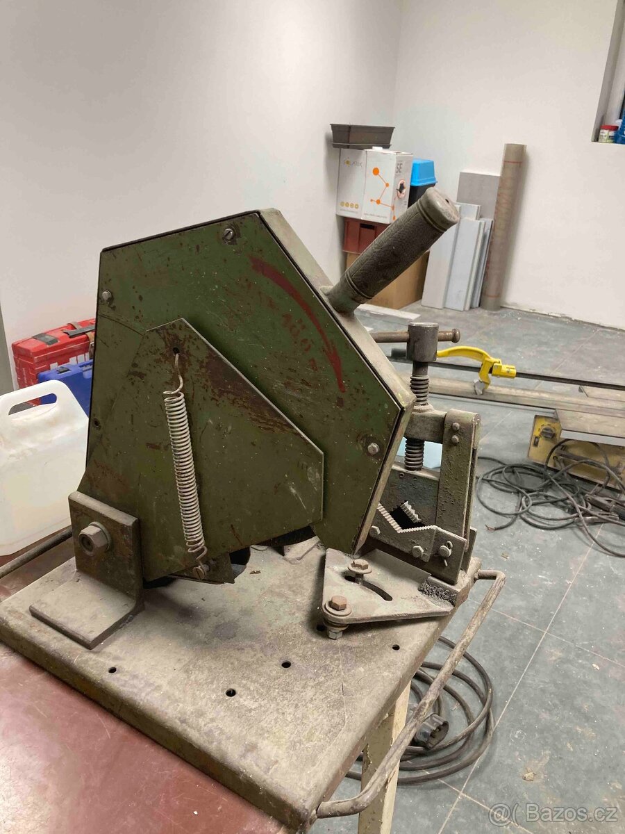 Kotoučová pila PR60 - 3