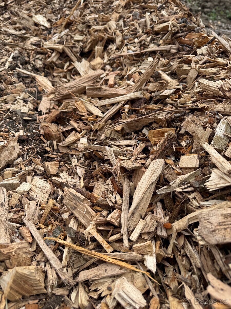 Dřevní štěpka, mulč do záhonu nebo jako palivo - biomasa - 3