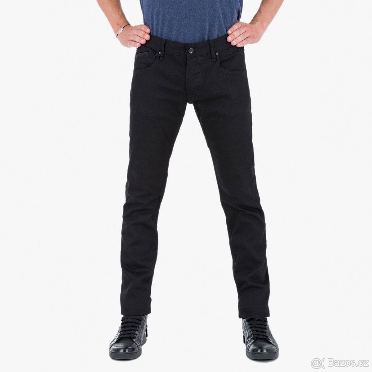 Prodej oblečení z prodejny. Likvidace - 3