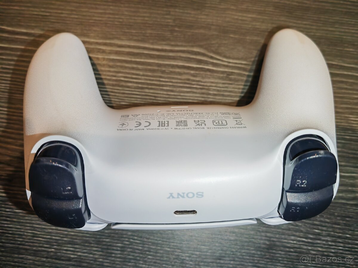 Ovladač PS5 dualsense - 3