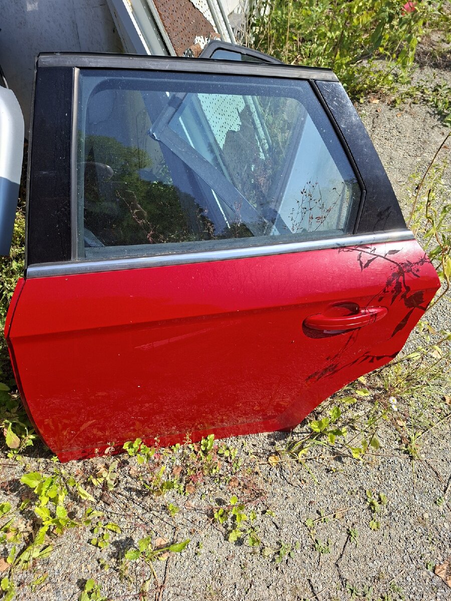 Zadní dveře Ford Mondeo combi rv.2010 - 3
