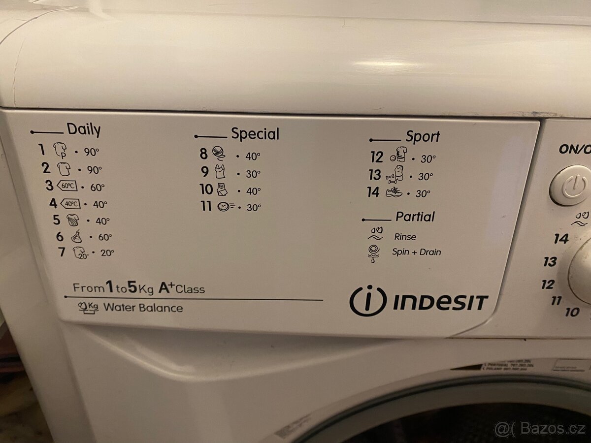 Pračka INDESIT - 3
