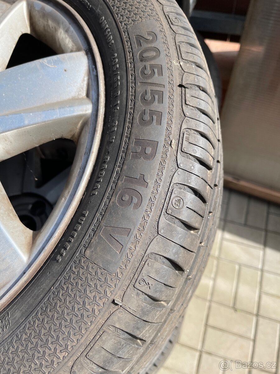 Alu kola Renault+pneu R17. - 3