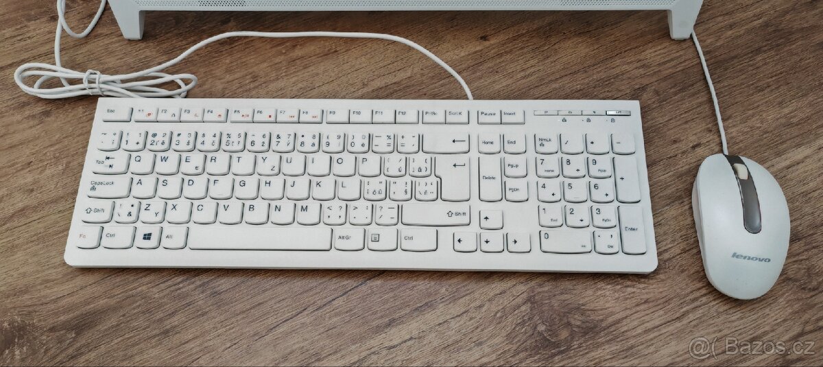 Lenovo PC All in one AIO 4gb 1tb - 3