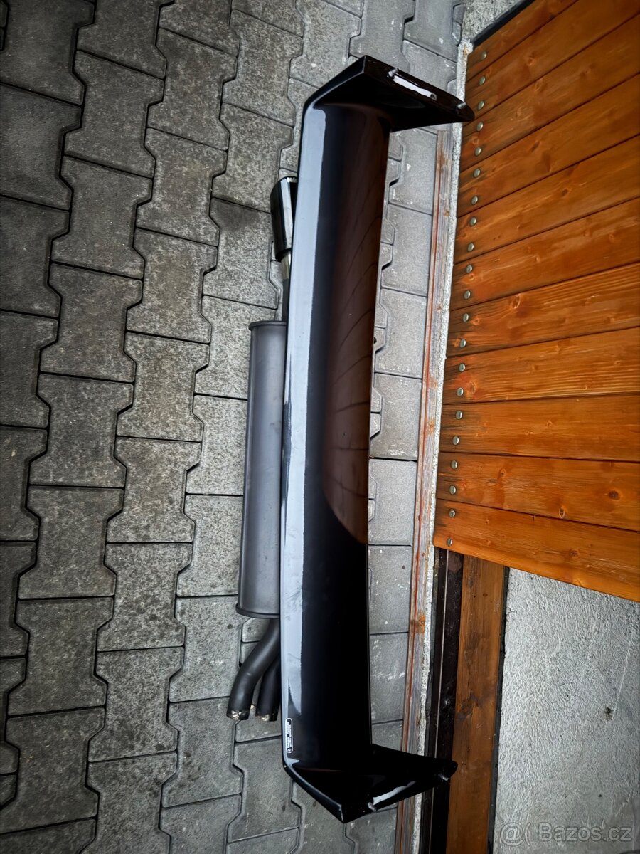 Originál křídlo BMW E30 M3 - 3