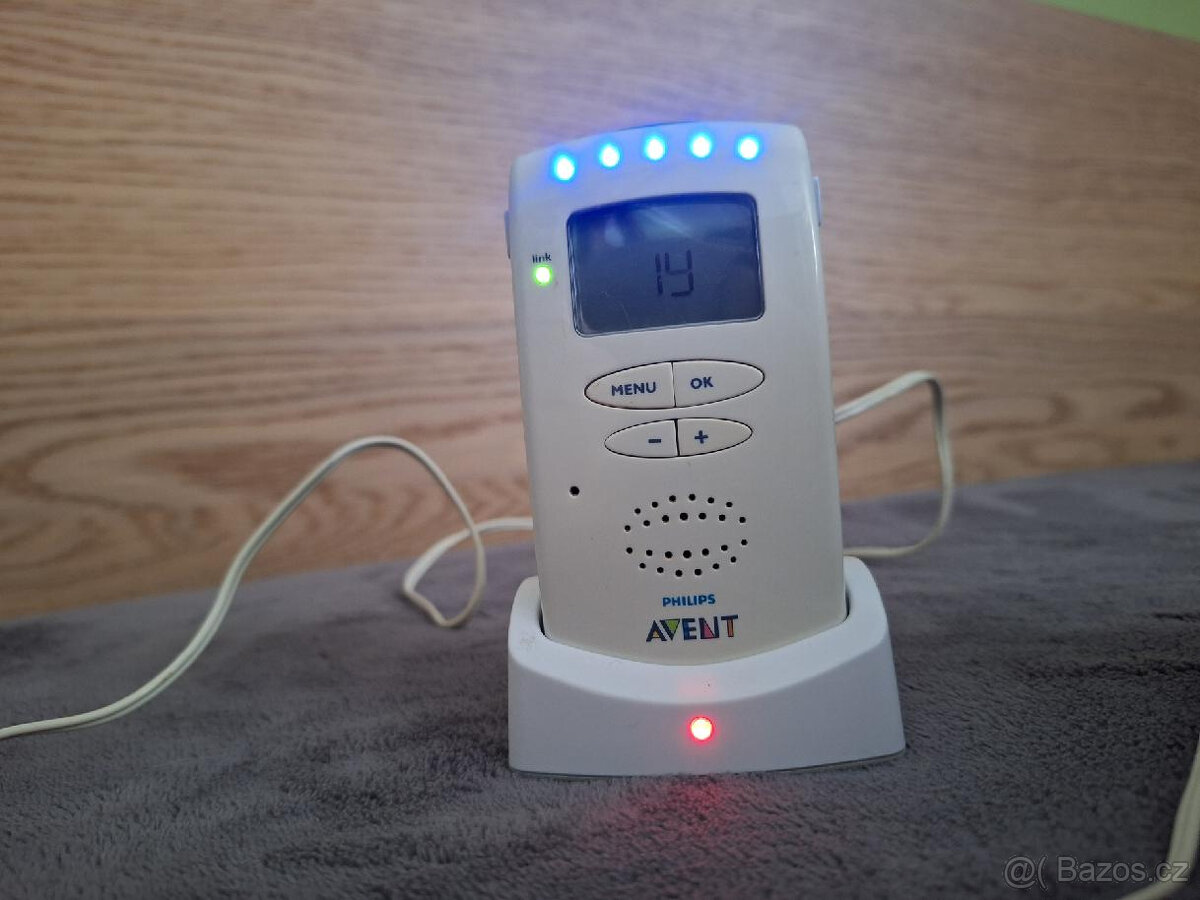 chůvička Philips SCD 525 - 3