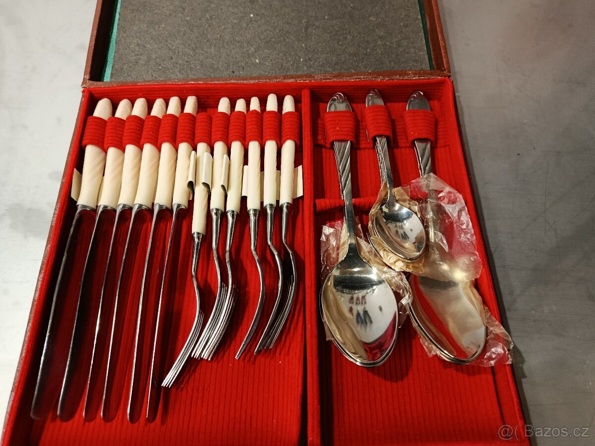 Sada příborů - 3