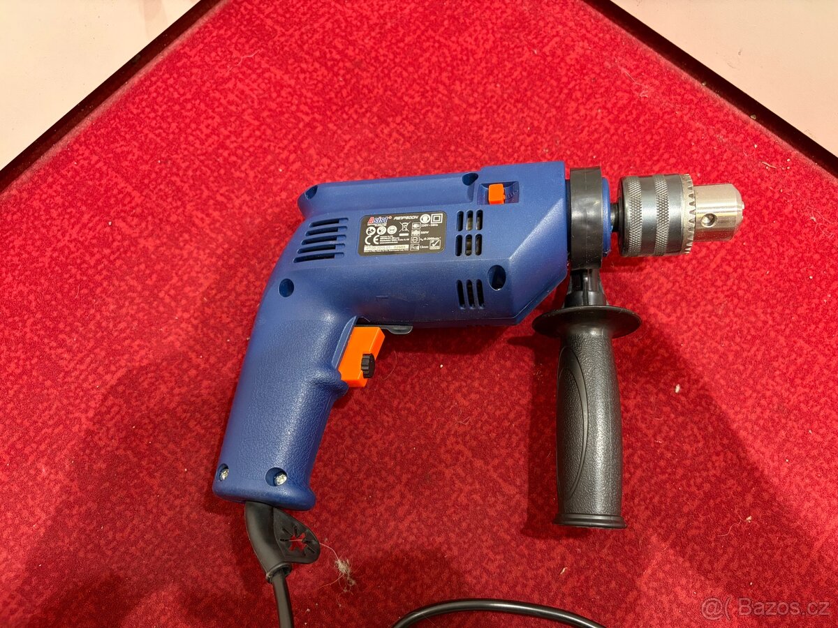 Příklepová vrtačka Asist 500W - 3