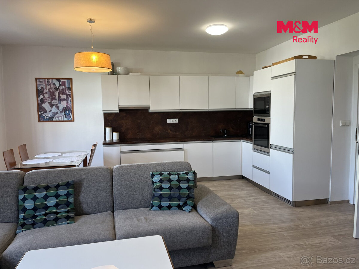Prodej bytu 3+kk, 104 m², Pardubice, ul. Bubeníkova - Widok 3